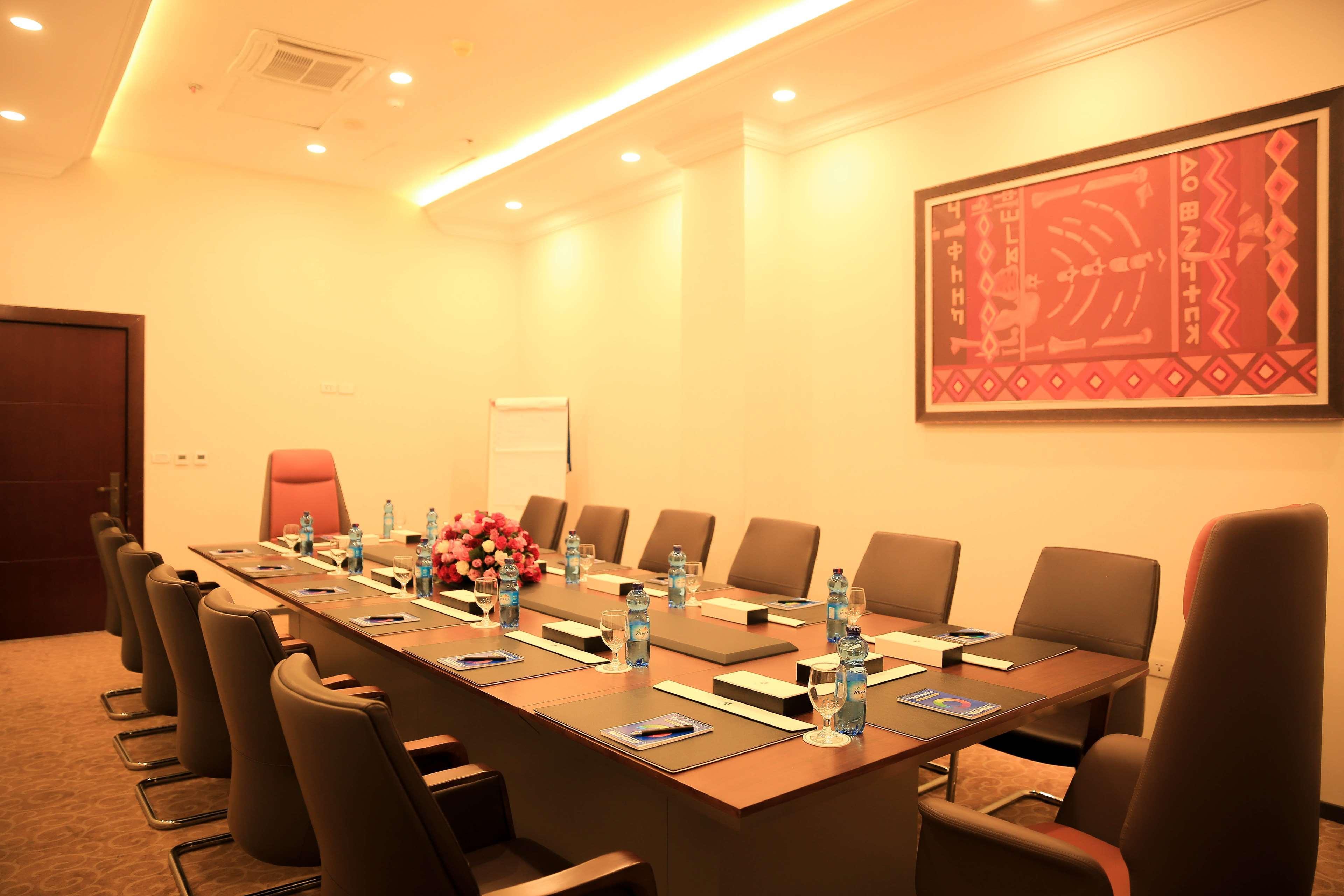 Swiss Inn Nexus Hotel Adis Abeba Exterior foto