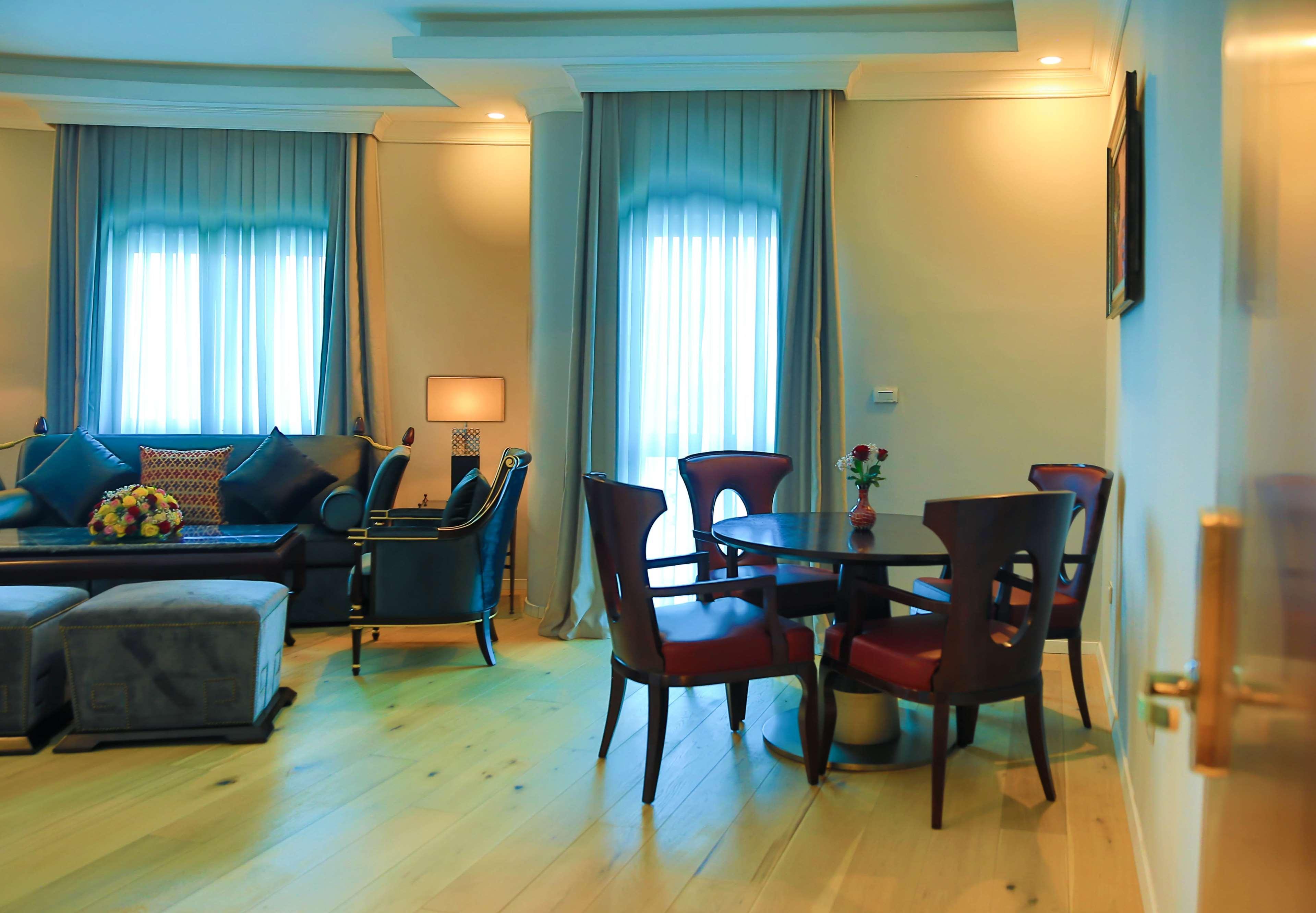 Swiss Inn Nexus Hotel Adis Abeba Exterior foto