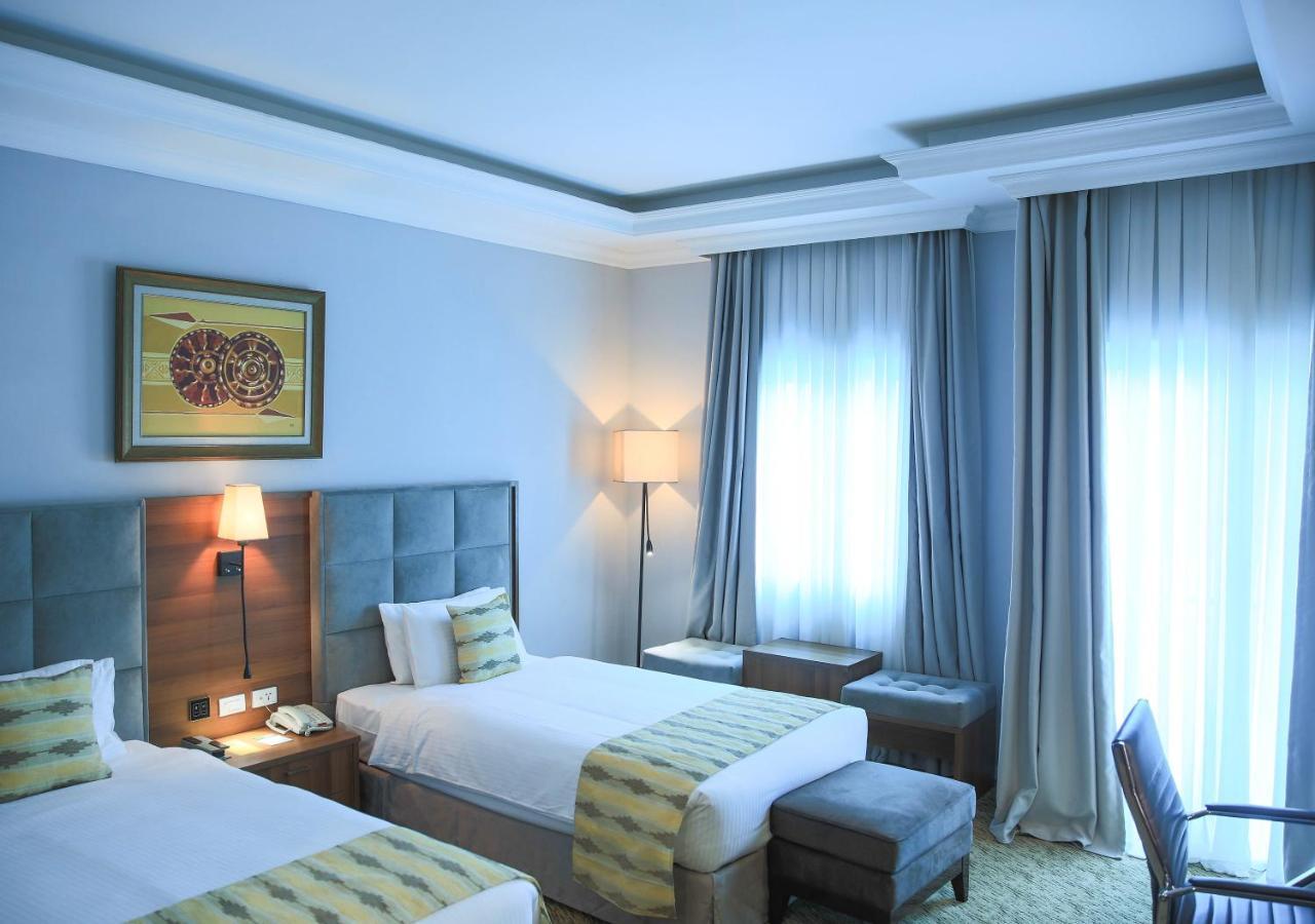 Swiss Inn Nexus Hotel Adis Abeba Exterior foto