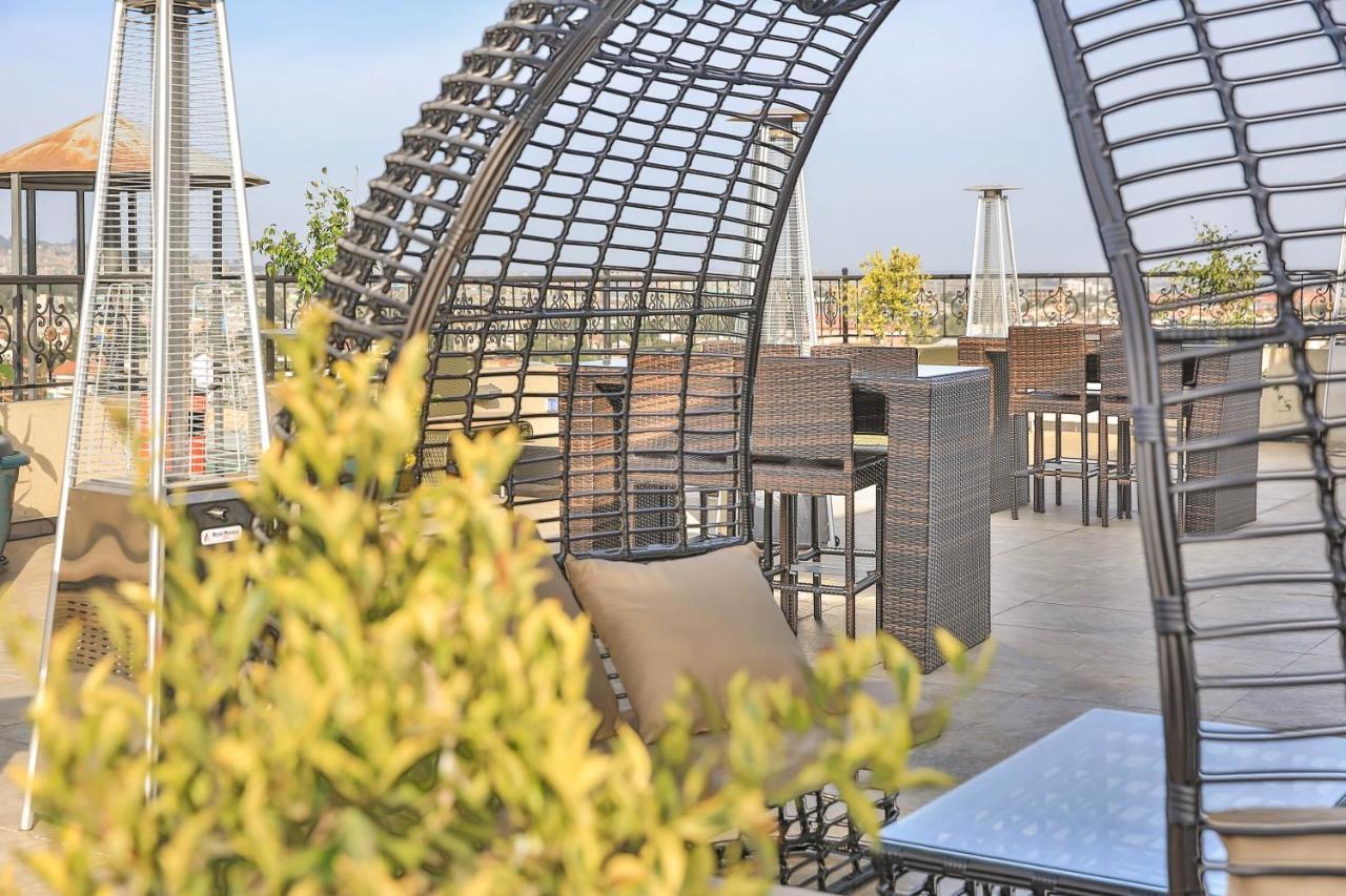 Swiss Inn Nexus Hotel Adis Abeba Exterior foto